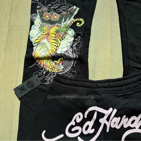 Ed Hardy Sweatpants - Picture 2 of 7